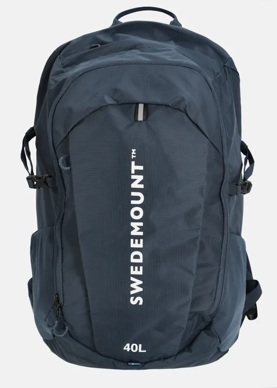 Köp online Trail Backpack 40L