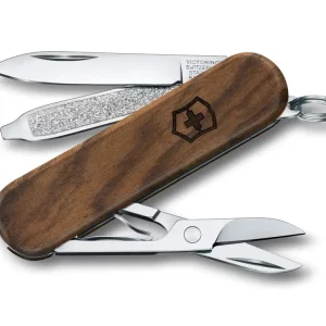 Fri frakt Victorinox - Classic SD Wood, 58 walnut