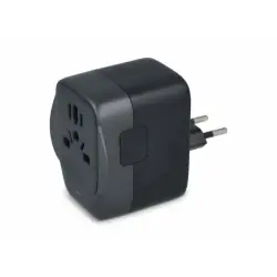 Endast denna vecka PowerPro reseadapter tillverkad av återvunnen plast