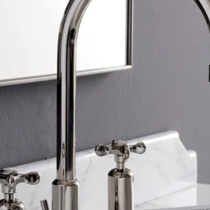 3-håls tvättställsblandare med hög pip i nickelfinish Made in Italy - Röd Endast idag