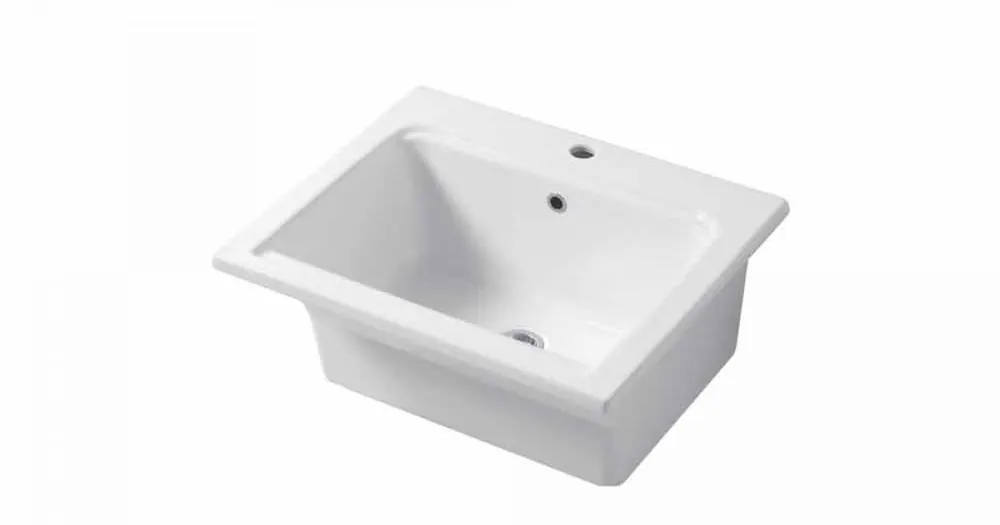 Bänken för modern design och vägginsats i keramisk Satri Reapris