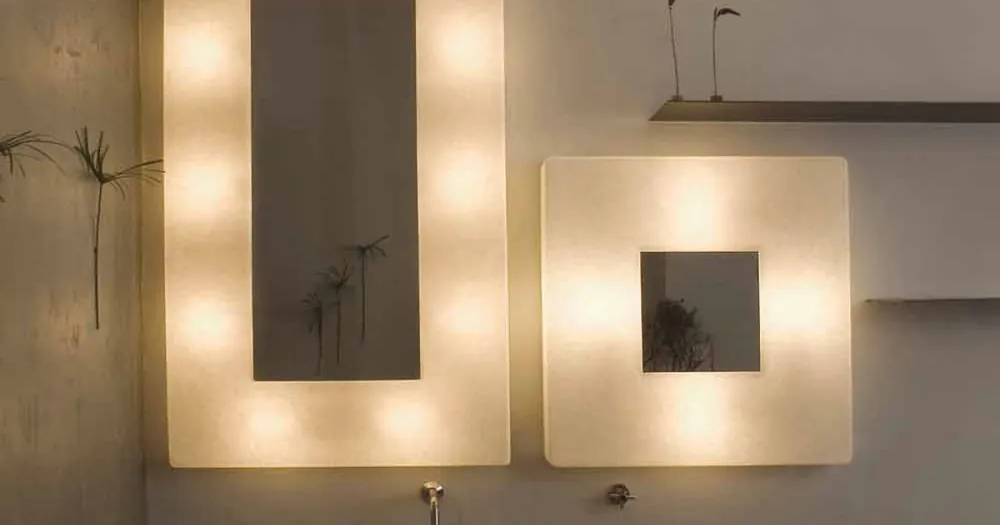Design vägglampa med spegel In-es.artdesign Ego i nebulit risnedsättning
