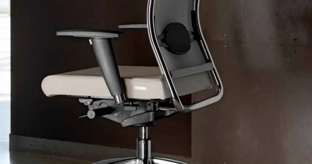 Ergonomisk svängbar skrivbordsstol med hjul och armstöd - Gimiglia Endast idag