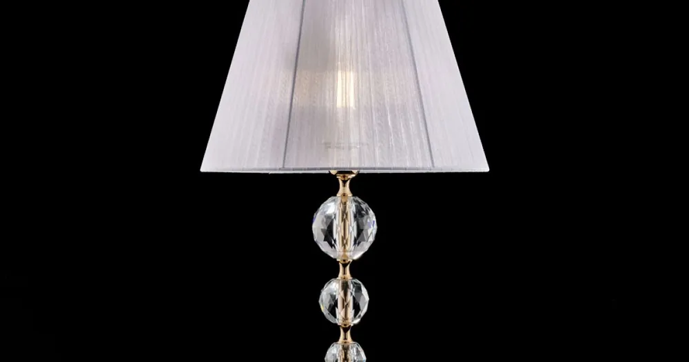 Förgylld järn- och kristalllampa med lampskärm tillverkad i Italien - Madrid Beställ idag
