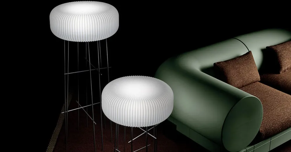Extra rabatt Golvlampa i polyeten i olika storlekar - Disco