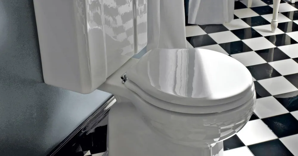Rabatter Klassisk design Monoblock vas i vit keramik tillverkad i Italien - Marwa