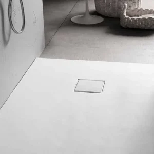 Vit sammet effekt harts duschbricka 100x70 med dräneringsskydd - Estimo Kampanj